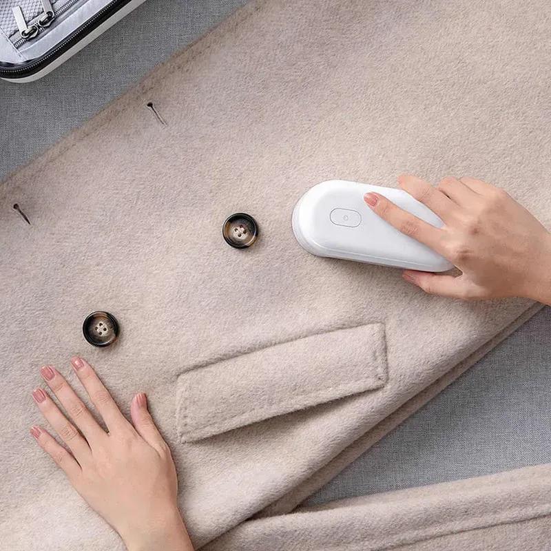 پرزگیر لباس شیائومی مدل Lint Remover Hair Ball Trimmer MQXJQ01KL توان 2 وات image gallery