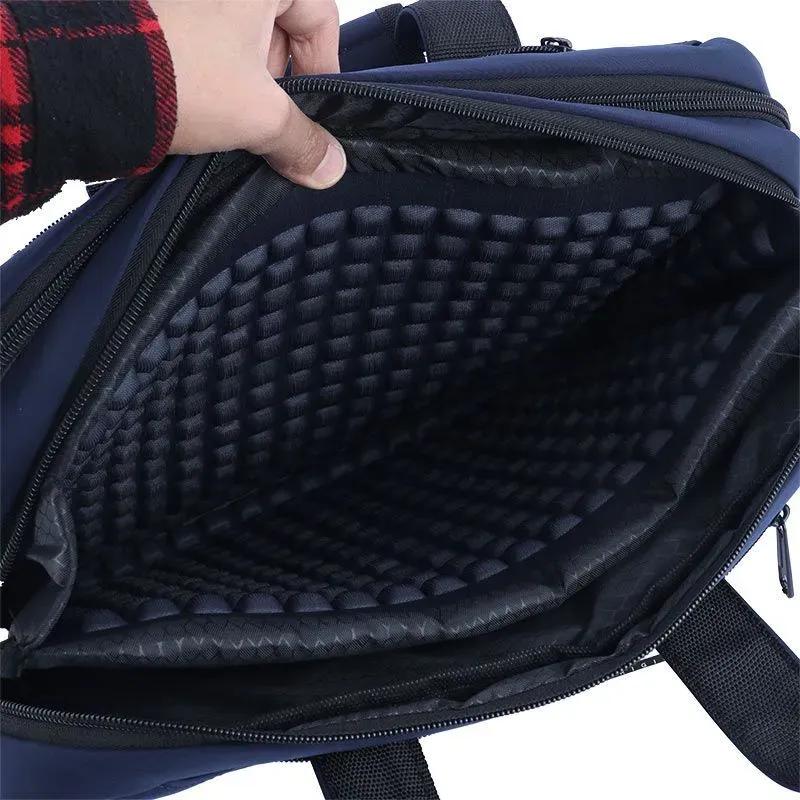 کیف لپ تاپ سه کاره بنتون مدل B084 image gallery