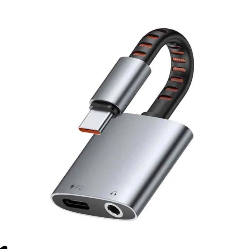 تبدیل Type C مک دودو مدل CA-3370 با قابلیت اتصال همزمان هندزفری و شارژر توان 60 وات